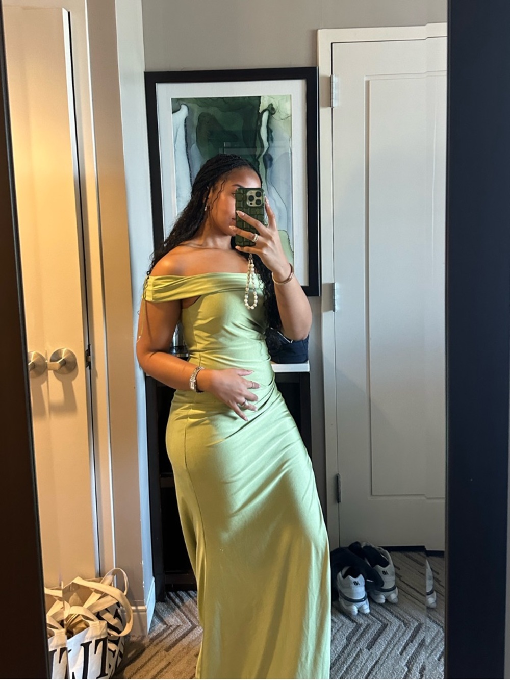 Windsor Wedding guest Mona Off-Shoulder Slit Mermaid Formal Dress - Picture 4 of 5